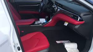 2018 toyota camry xse with red leather