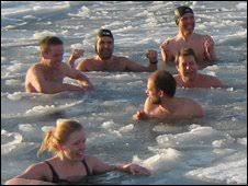 Kuvahaun tulos haulle ice swimming