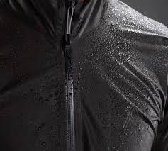Have, the oro is superbly engineered. Gore Shakedry 7mesh Oro Rain Jacket Adventure Ride Essentials