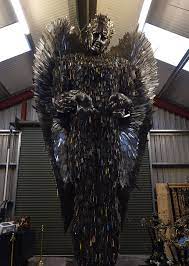 Knife angel made out of 100,000 weapons. Knife Angel Sculpture Is Made Out Of 100 000 Knives Collected By The Police Interestingasfuck