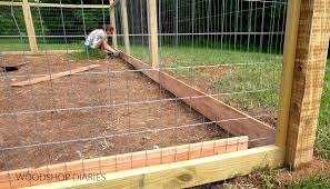 how to build an enclosed walk in garden