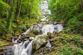 Check with a couple of rental companies or vrbo and look for something in the wears valley area between pigeon forge and townsend or in townsend area. Best Nature Hikes Near Mountain Oasis Mountain Oasis Cabin Rentals