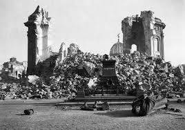 By david forman & richard m. World War Ii German Film Recalls Dresden Bombing Der Spiegel