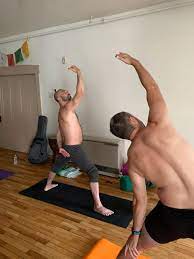 Yoga With Chuck annual gay men's retreat is back - Queer Forty