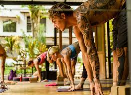 8 surf yoga cs in costa rica