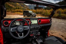 2018 jeep wrangler jl interior revealed