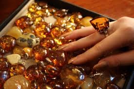 real amber souvenirs jewelry baltic