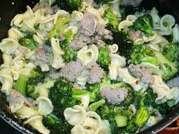 cavatelli with broccoli and sausage