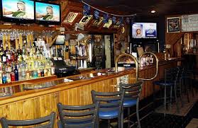 How many bars are there in the u.s.? 50 Best Sports Bars In America Gallery