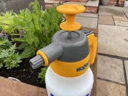 The Best Garden Sprayers Tested By
