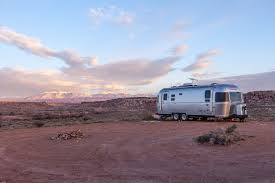 manufactured home trailer and rv