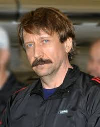 Lord of war is a 2005 war crime film following an arms dealer named yuri who confronts the morality of his work as he is being chased by an interpol agent. Viktor Bout Wikipedia