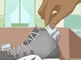 3 Ways to Clean Icy Soles - wikiHow