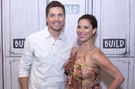 eric winter s wife roselyn sanchez