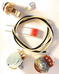 (3) cts 250k solid shaft pots, switchcraft 1/4 jack, 4 ft. Amazon Com Basic Wiring Harness Kit For P Bass Us Spec Alpha Pots 047uf 716p Orange Drop Musical Instruments