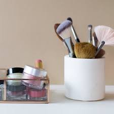 makeup cles clean beauty artists