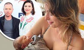 Ewan mcgregor's daughter revealed the birth of his and mary elizabeth winstead's new baby. 9jlsrwmhup5igm