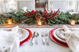beautiful christmas table decorations