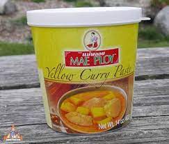 thai yellow curry paste hand brand