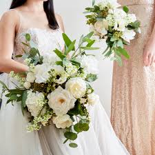 a guide to artificial wedding flowers