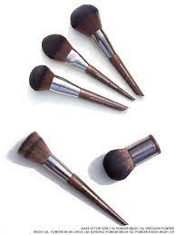 makeup brushes you need and why