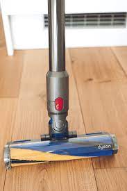 how to vacuum hardwood floors the only