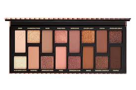 10 luxurious eyeshadow palettes to add