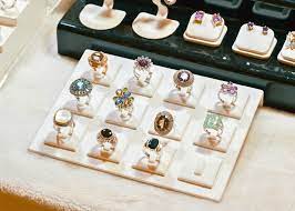 top hong kong jewellery designers to