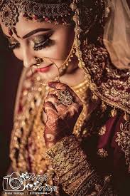 indian bridal photoshoot poses