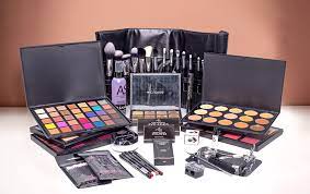 certificate in advanced makeup artistry