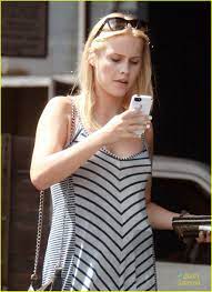 claire holt los angeles lunch photo
