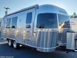 2019 airstream flying cloud 23fb queen