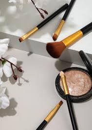 creative brown makeup brushes set