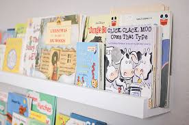 Diy Wall Mounted Kid S Bookshelves