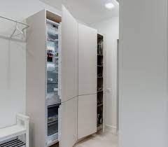 Можно ли перенести холодильник из кухни в прихожую | Интерьерро | Дзен
