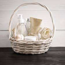 wedding bathroom basket tips and essentials