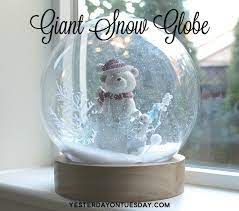 Great Glass Holiday Decor Ideas