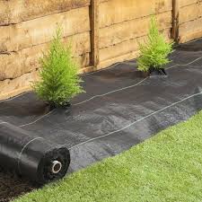 Agfabric 6 Ft X 330 Ft Pp Heavy Duty Woven Weed Barrier Soil Erosion Control And Uv Stabilized Plastic Mulch Weed Block