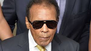 The muhammad ali funeral procession has just arrived at cave hill cemetery, where the boxing legend will be interred alongside union and confederate soldiers, and president abraham lincoln's law partner among others. Live Muhammad Ali Funeral Coverage