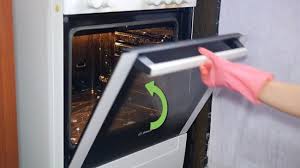 How To Clean An Oven With Baking Soda
