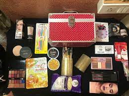 bridal makeup kit at rs 2550 pack