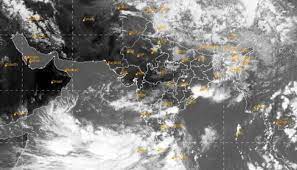 The rapidly intensifying system shall cause extremely heavy rainfall (more than 204mm) over lakshadweep, kerala, 'ghats' of tamil nadu and coastal karnataka between may 14 and 17, the met department has. Ypapm6kfnq5x3m