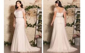 The top countries of suppliers are. Wedding Dresses For Curvy Brides 22 Plus Size Picks Confetti