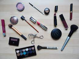 makeup industry and its negative