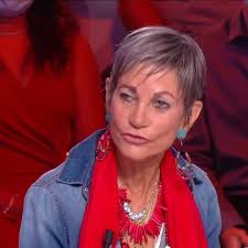 Find the perfect isabelle morini bosc stock photos and editorial news pictures from getty images. Tpmp Isabelle Morini Bosc Drague Le Pere De Bigflo Oli En Plein Direct Drague Isabelle Cyril Hanouna