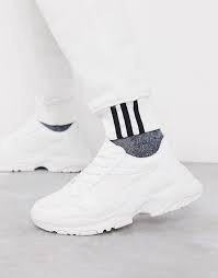 Refresh your wardrobe with asos design's selection of fashionable shoes, including ankle boots and lace shoes, and find comfortable shoes that never compromise on style from new look. Asos Design Sneakers In White Mesh With Chunky Sole Asos