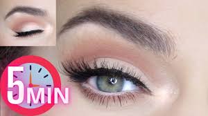 5 minute eye look using too faced born