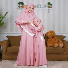 Gunakan warna netral dan tidak banyak motif : Jual Produk Warna Pink Baju Couple Termurah Dan Terlengkap Mei 2021 Bukalapak