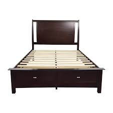 With our tips, decorating a bedroom is not art. 55 Off Bob S Discount Furniture Bob S Furniture Wooden Queen Size Storage Bed Beds