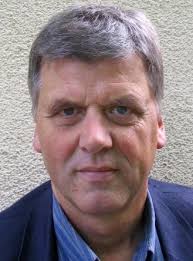Juni 2007: <b>Peter Vollhardt</b> Direktor des Instituts für Musik --Pressedienst <b>...</b> - 199_Vollhardt